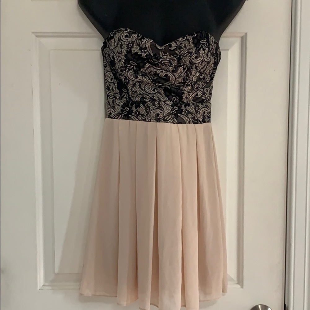 TFNC London Black and Cream strapless dress